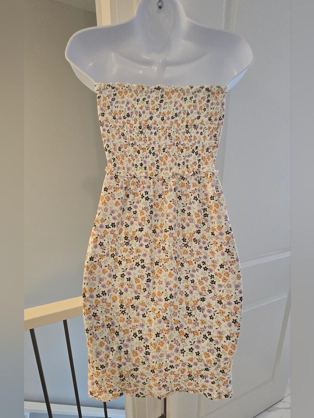 La Vie En Rose Smocked Strapless Floral Dress - Picture 5 of 12